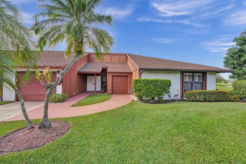 Photo of 13375 Crosspointe Drive, West Palm Beach, FL 33418 (MLS # R10942265)