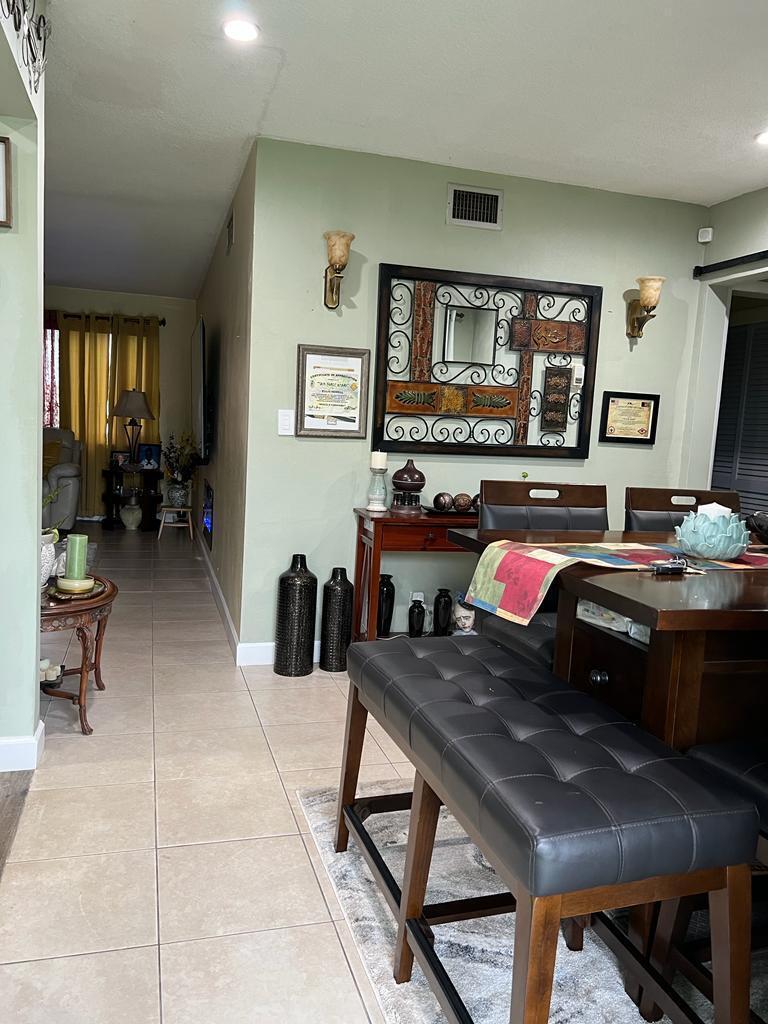 PARK SOUTH ONE INC CONDO - Residential