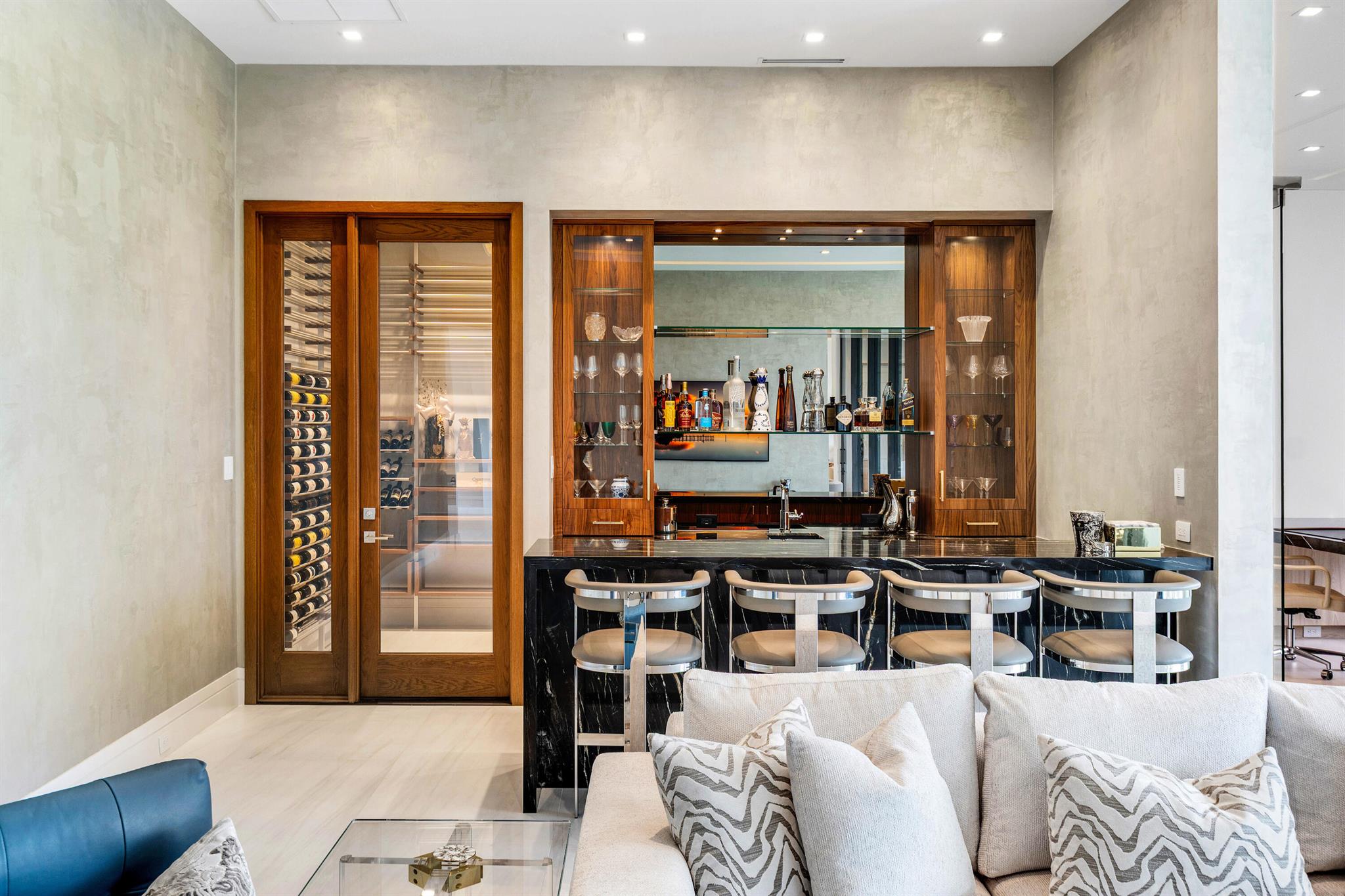 SUN AND SURF - Residential