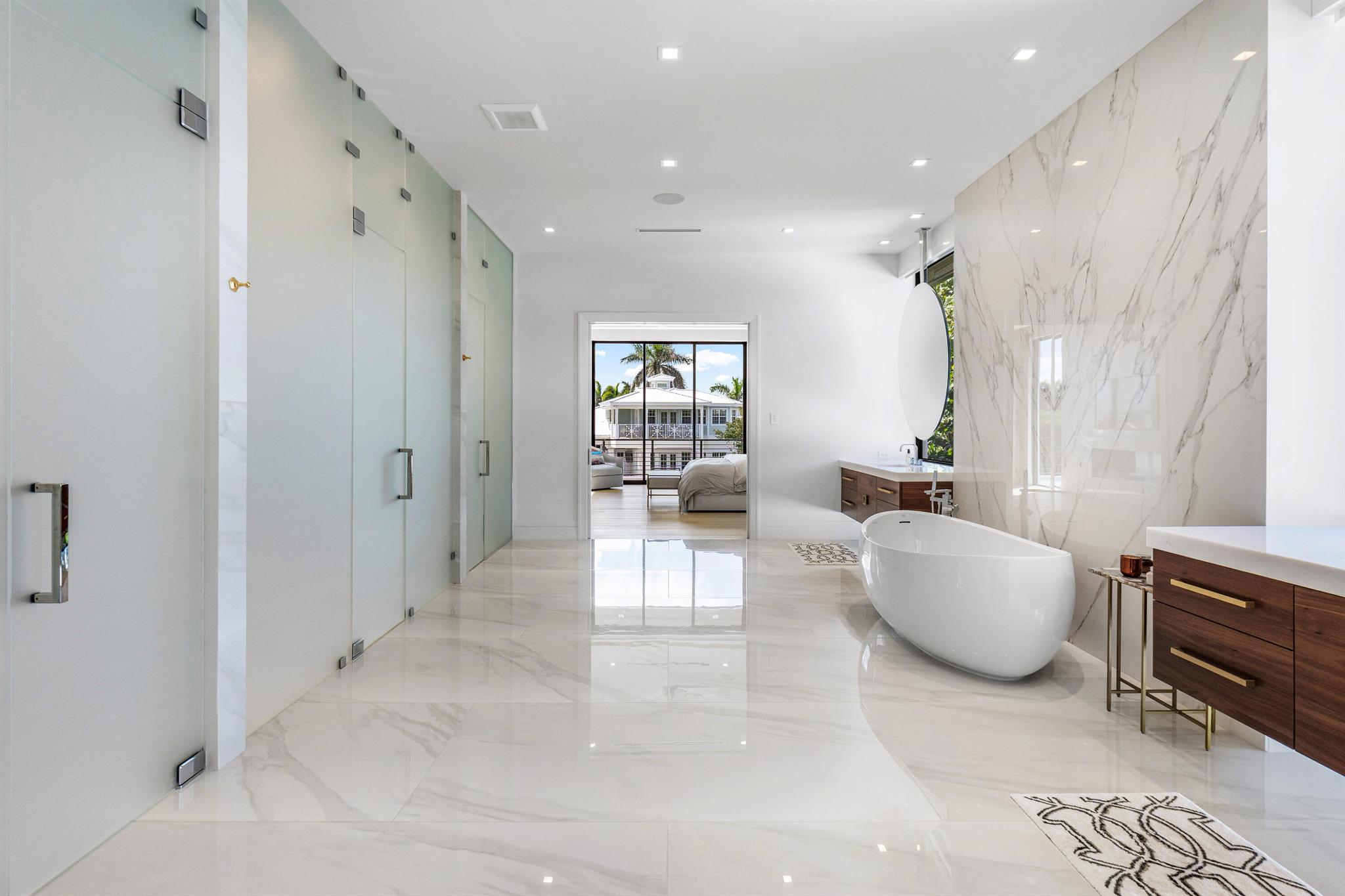 SUN AND SURF - Residential