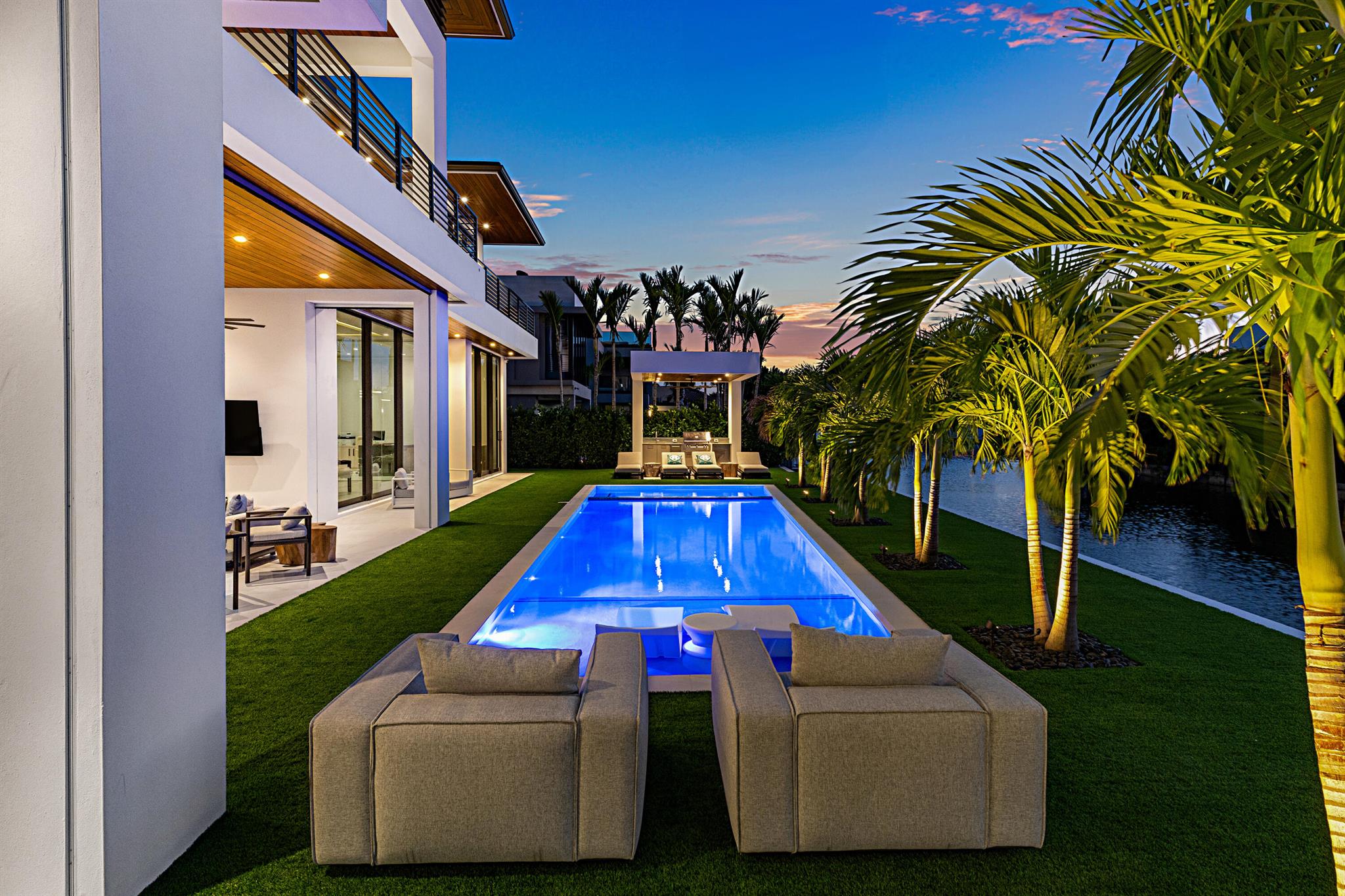 SUN AND SURF - Residential