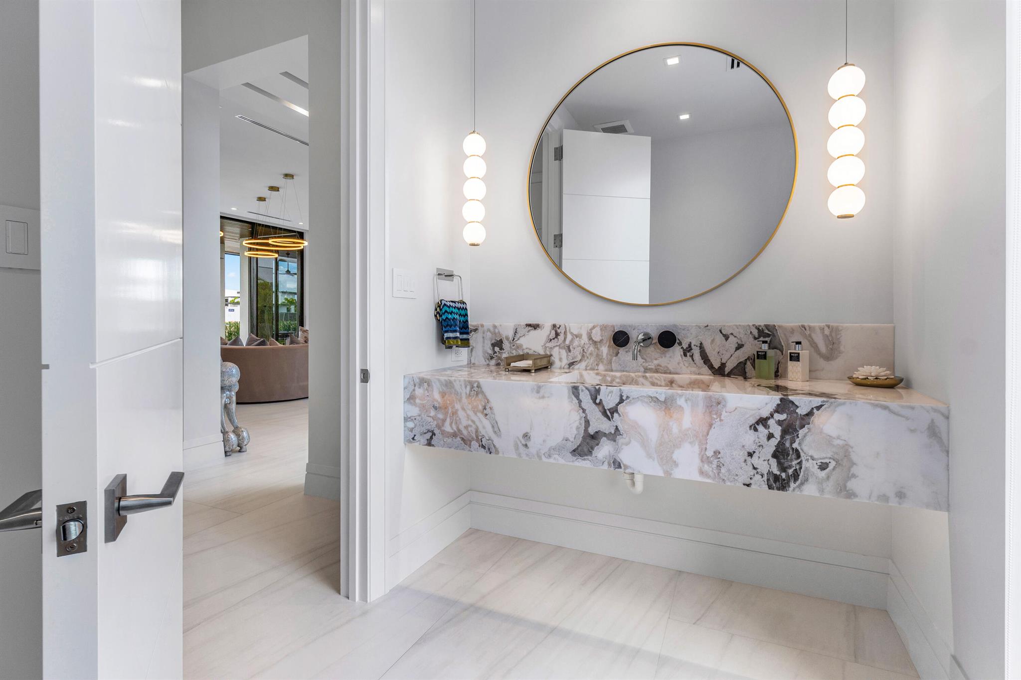 SUN AND SURF - Residential