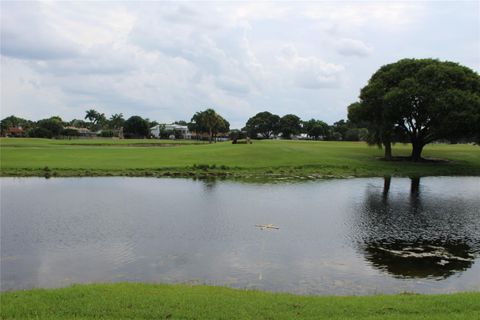 A home in Plantation