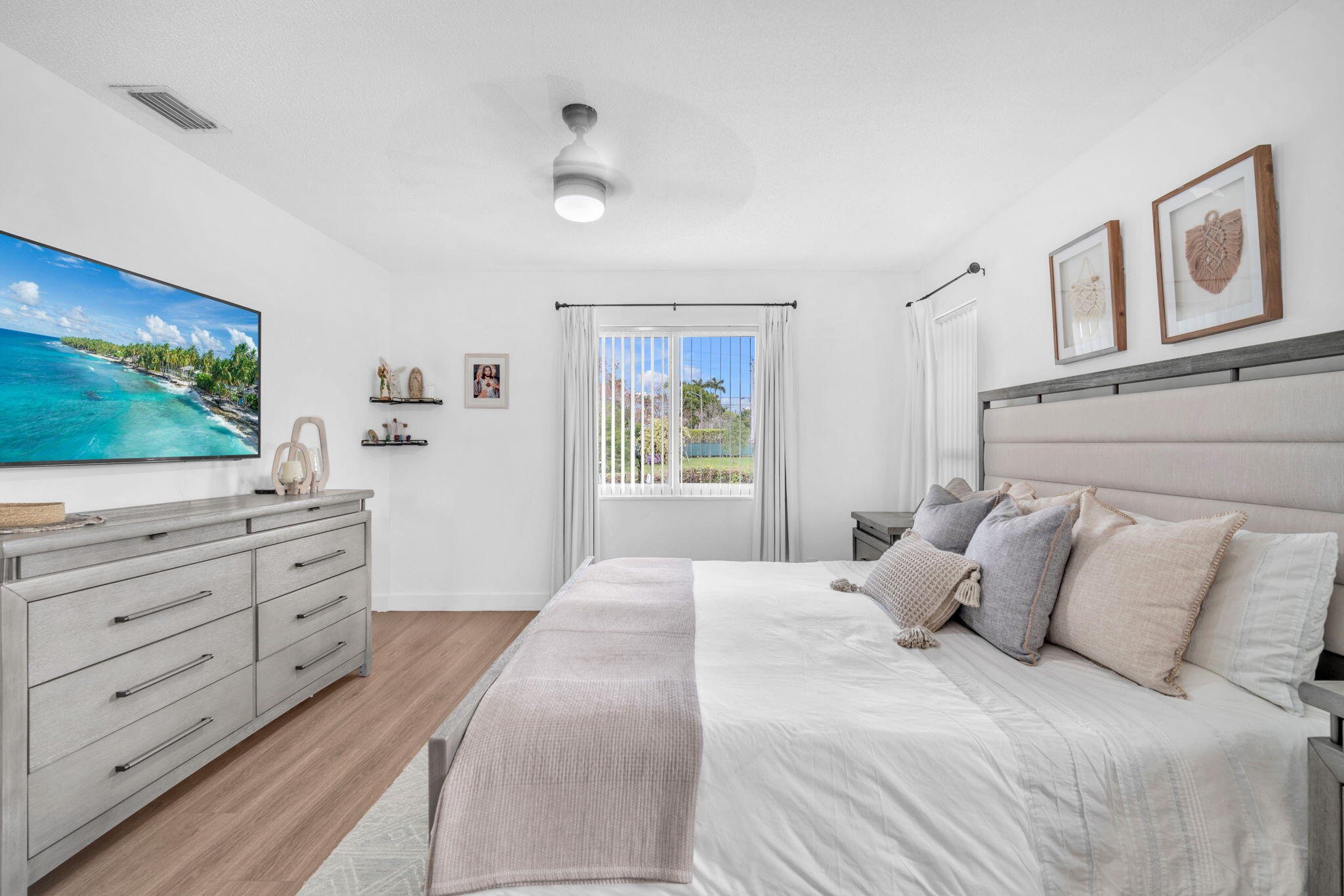 BOCA LAKES CONDO - Residential