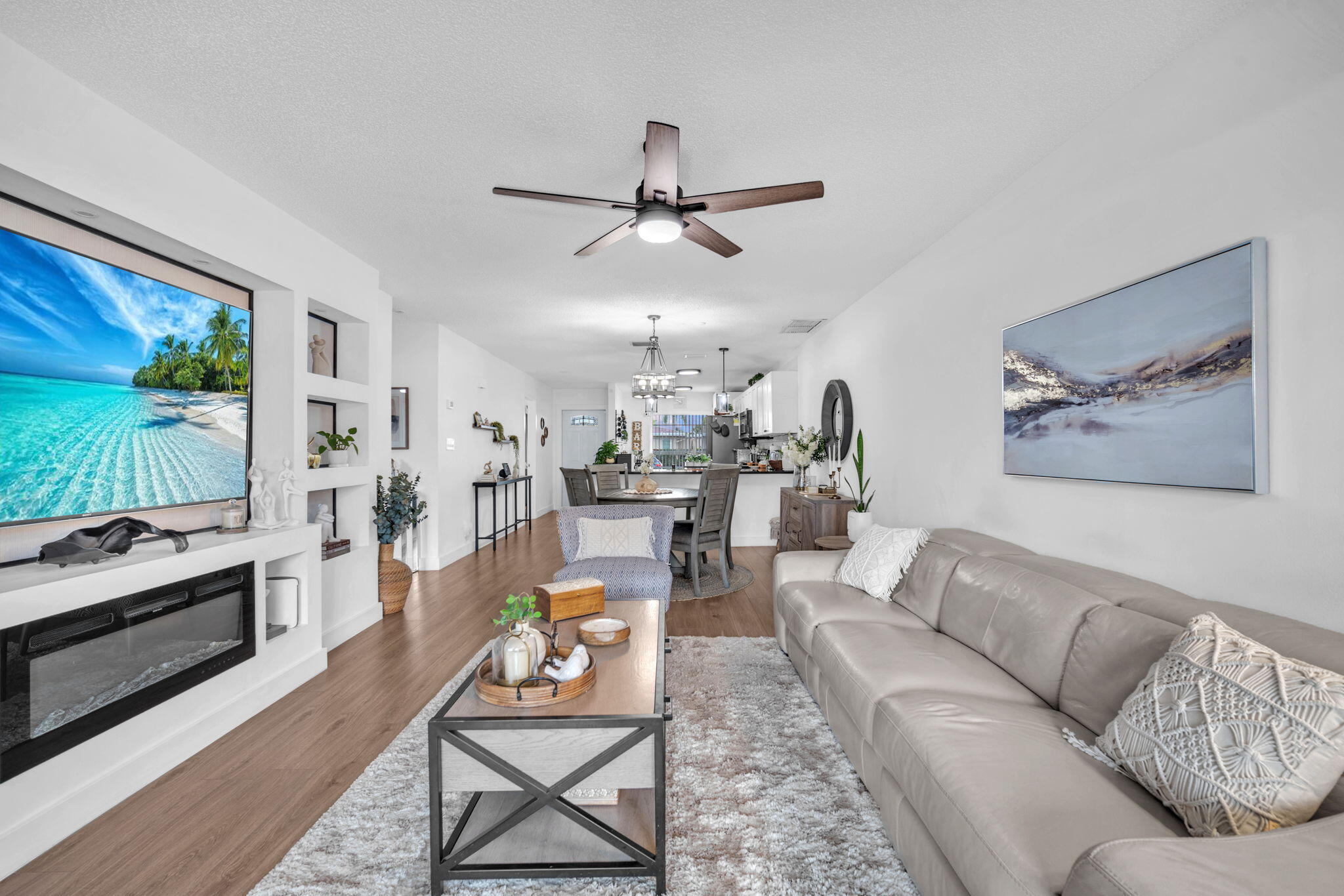 BOCA LAKES CONDO - Residential