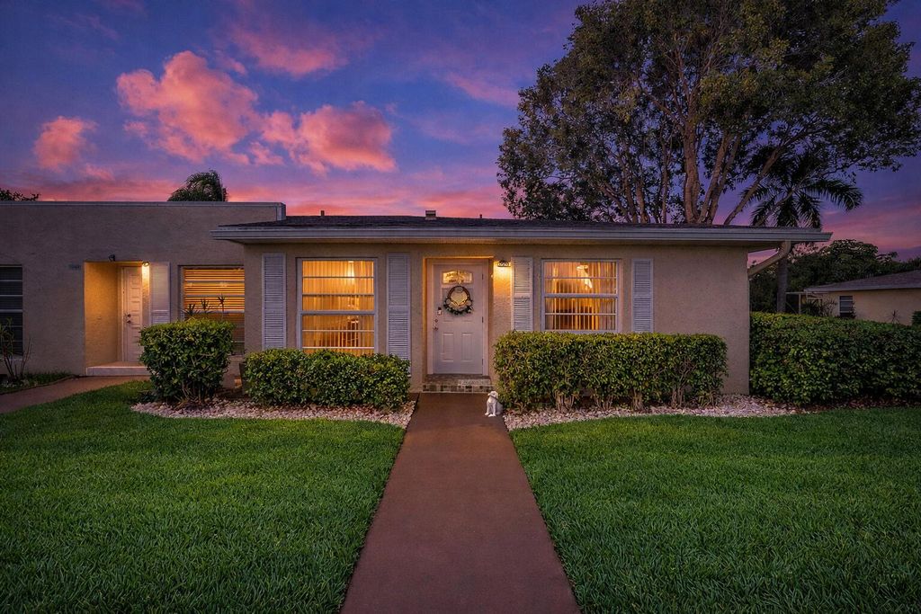 Photo of 20814 Vinesta Circle #293, Boca Raton, FL 33433 (MLS # R11169390)
