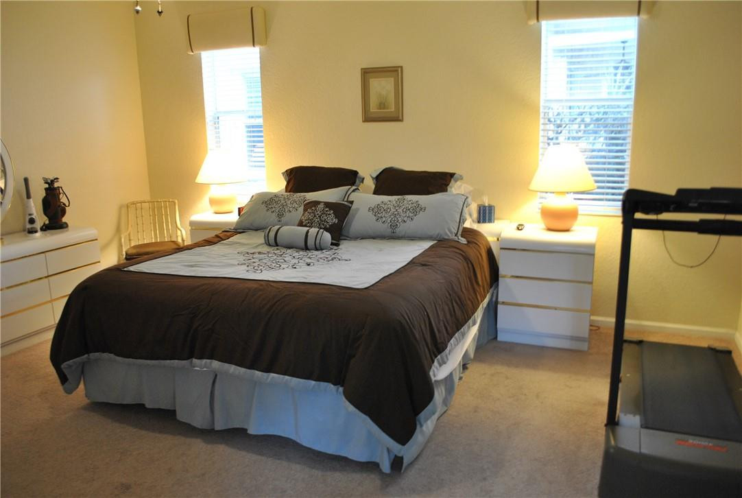 PARKWOOD - Residential Lease