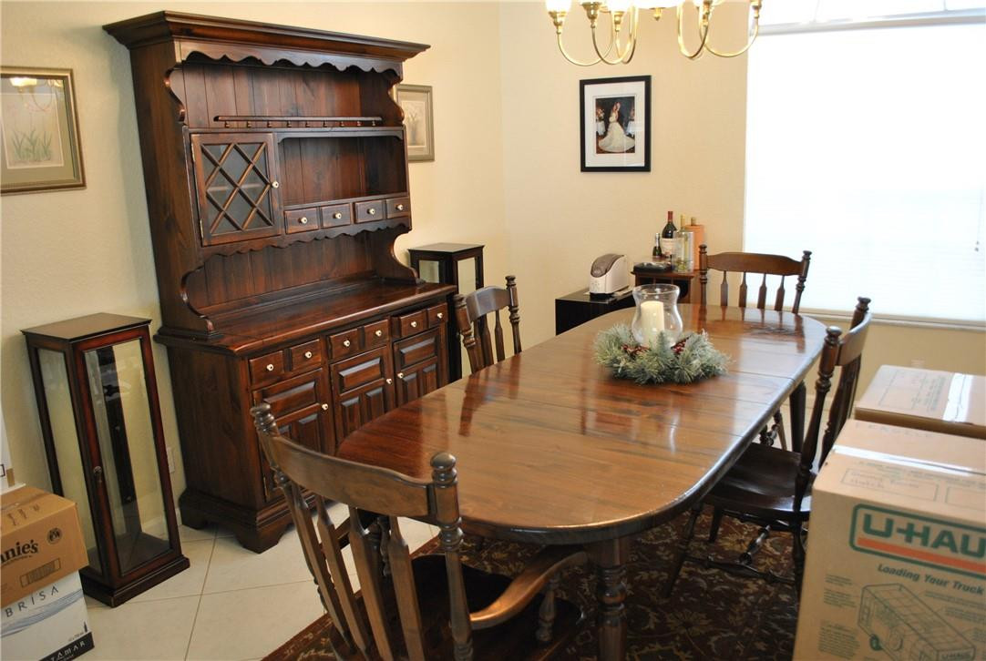 PARKWOOD - Residential Lease