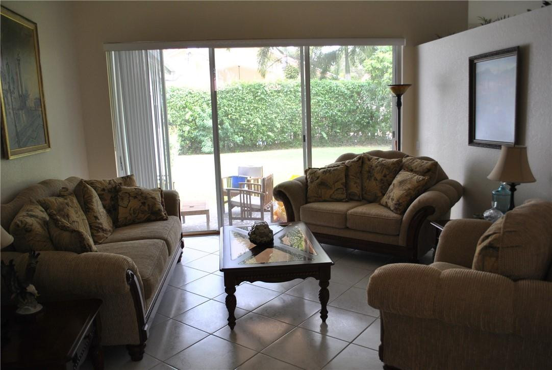 PARKWOOD - Residential Lease