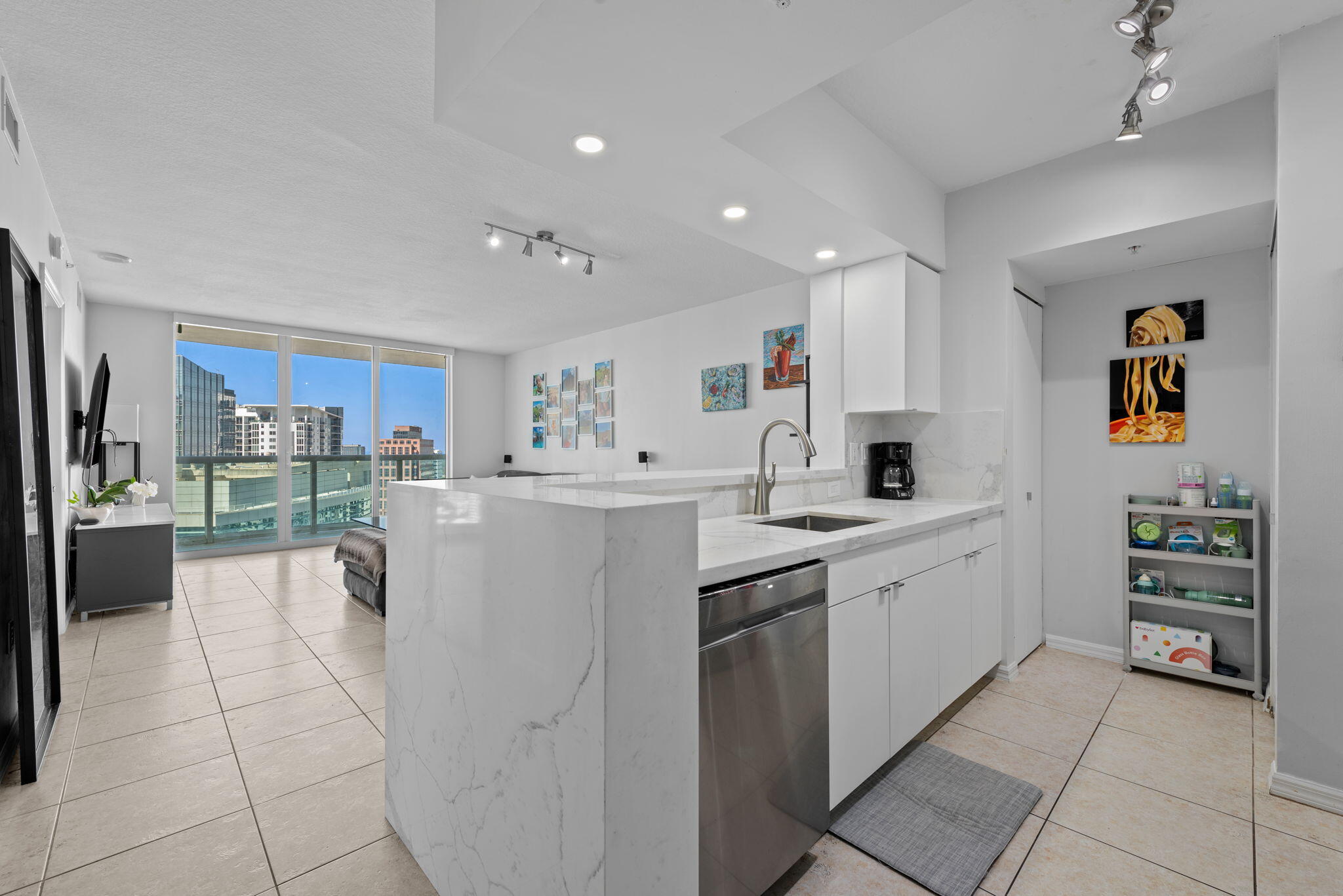 WATERGARDEN CONDO - Residential