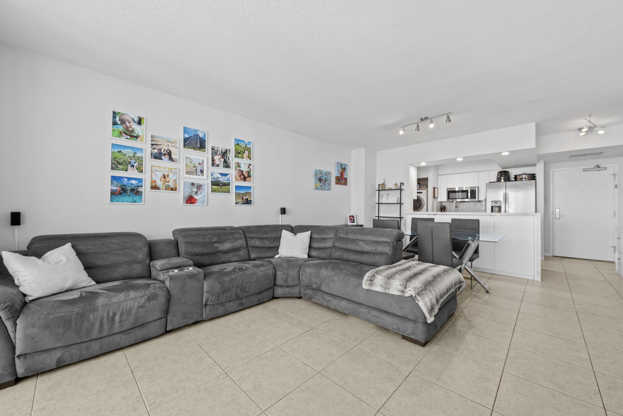 WATERGARDEN CONDO - Residential
