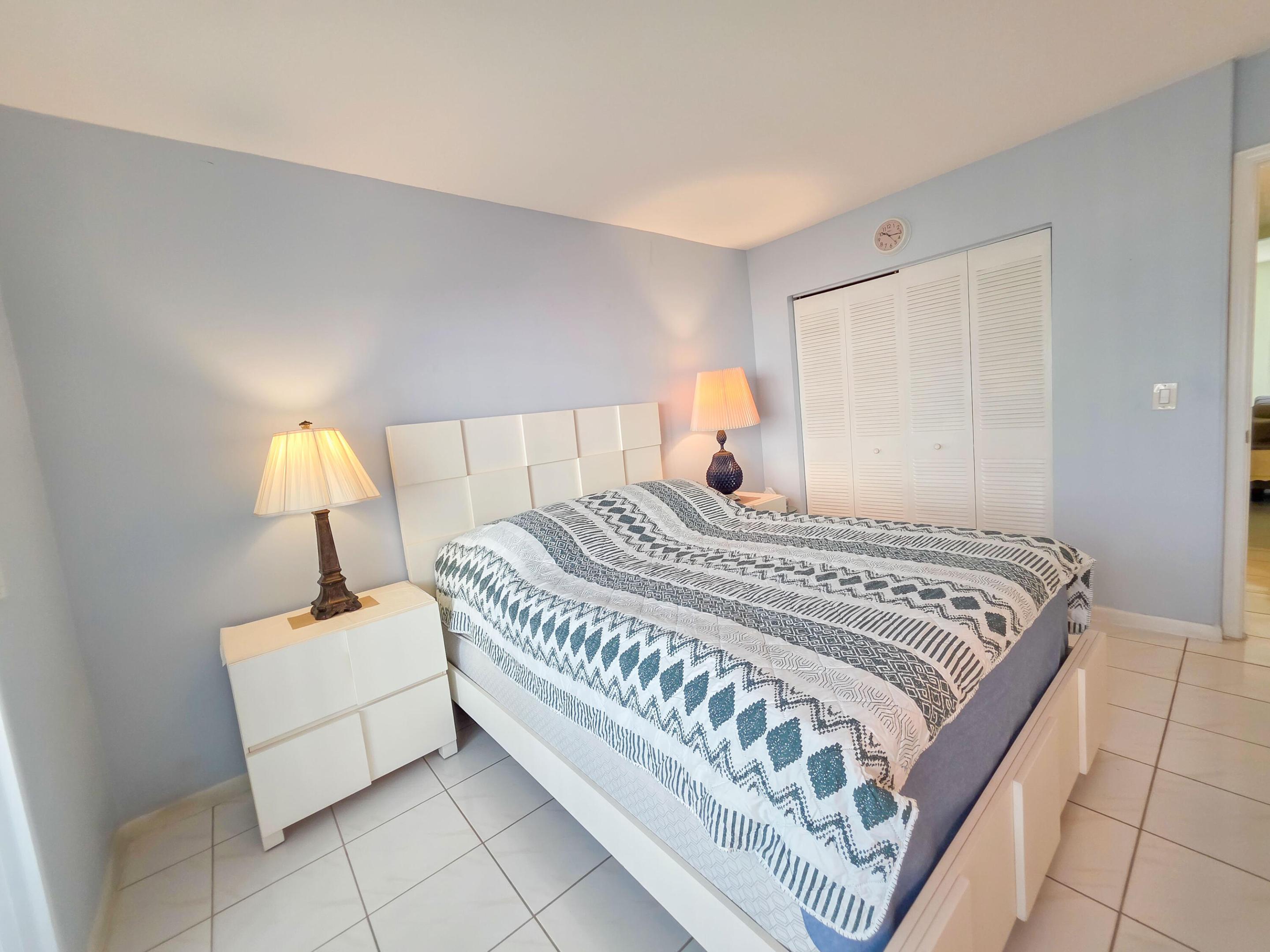 NORWICH CONDO - Residential