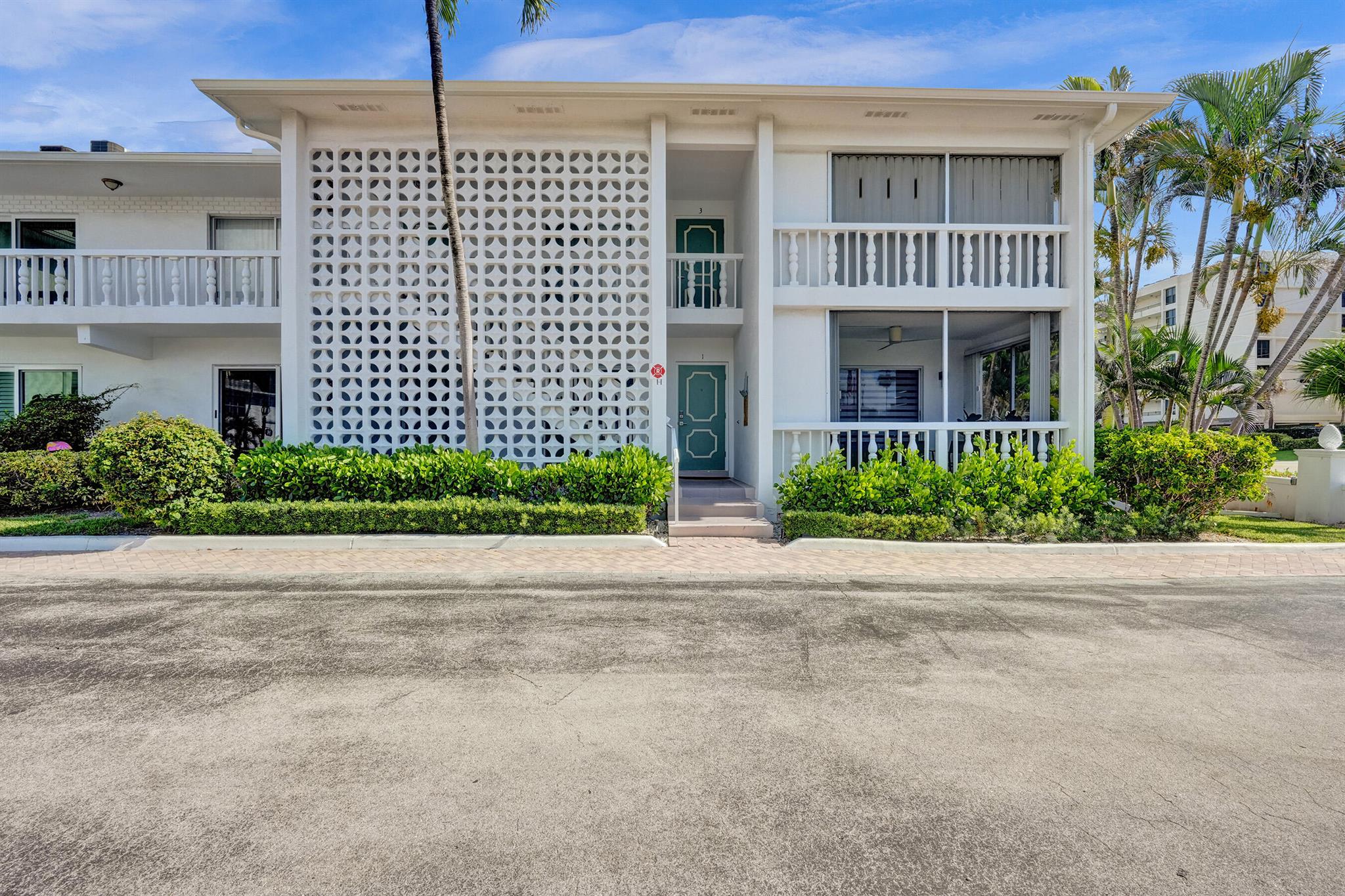 PALM BEACH VILLAS CONDO - Residential