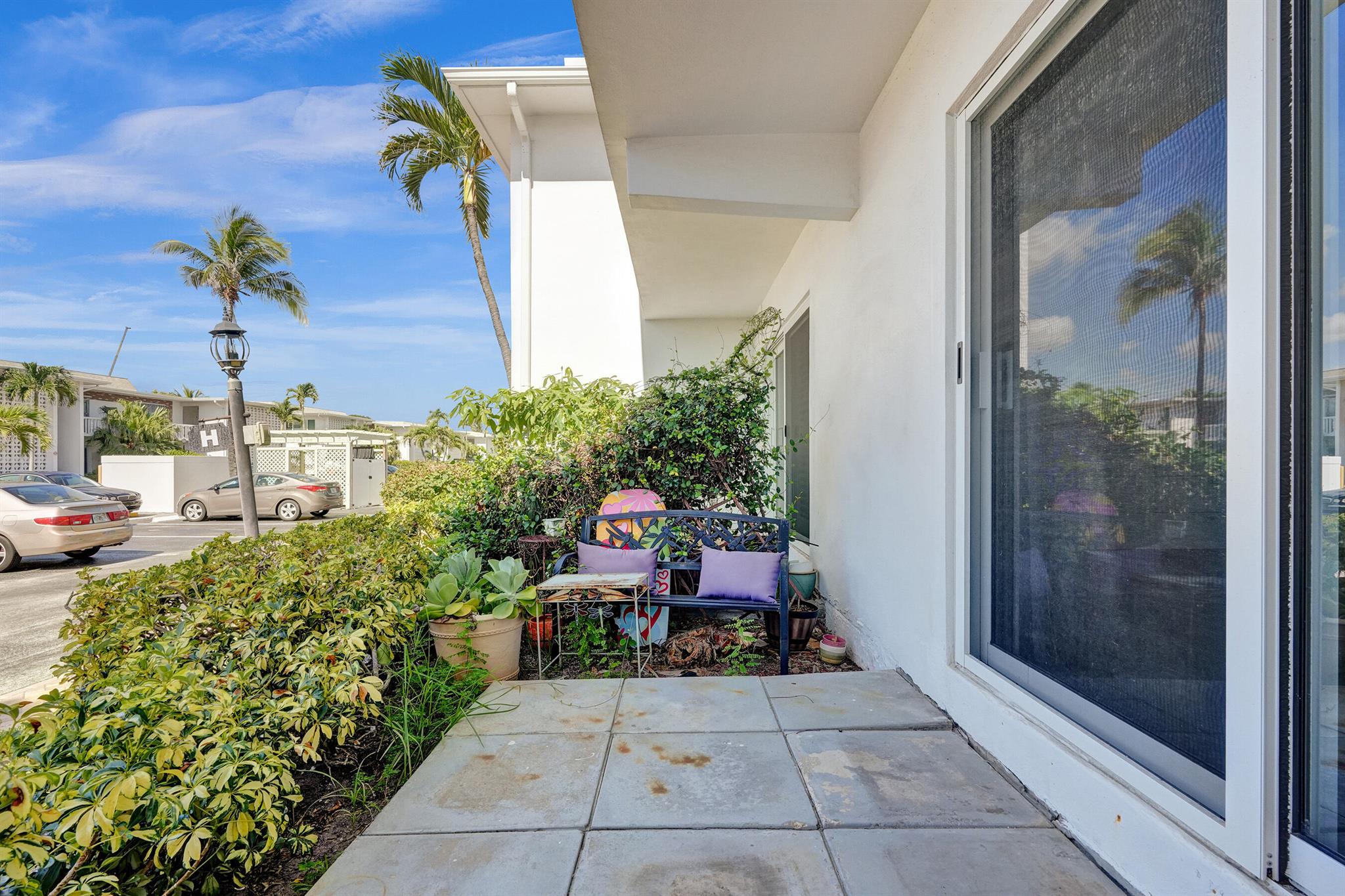 PALM BEACH VILLAS CONDO - Residential