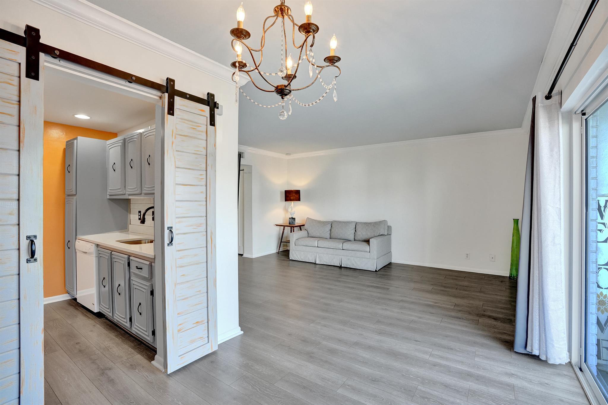 PALM BEACH VILLAS CONDO - Residential