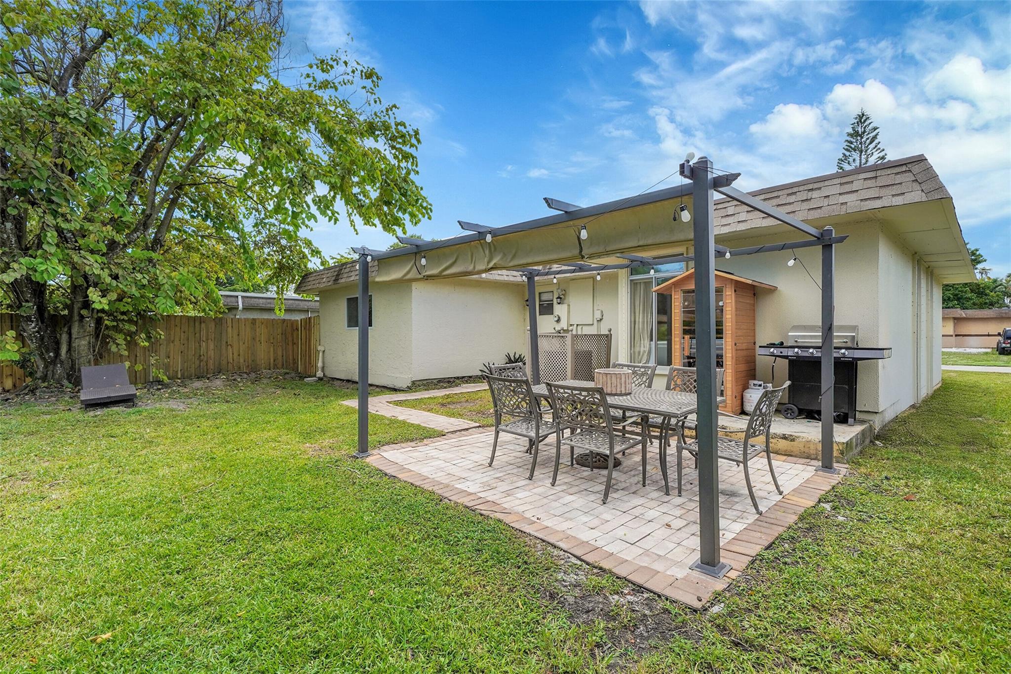 HEATHGATE - Residential