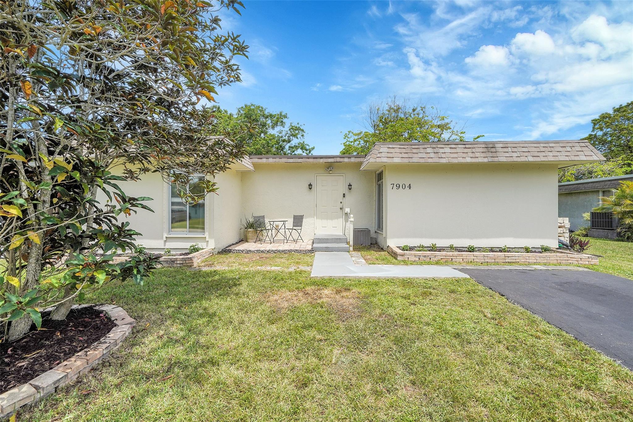 HEATHGATE - Residential