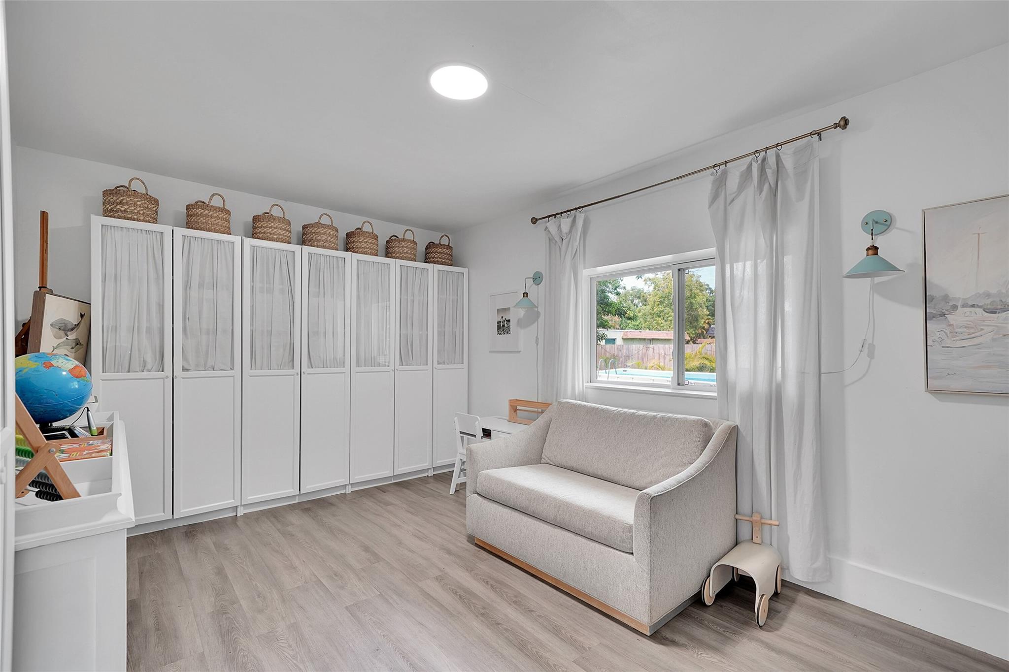 HEATHGATE - Residential