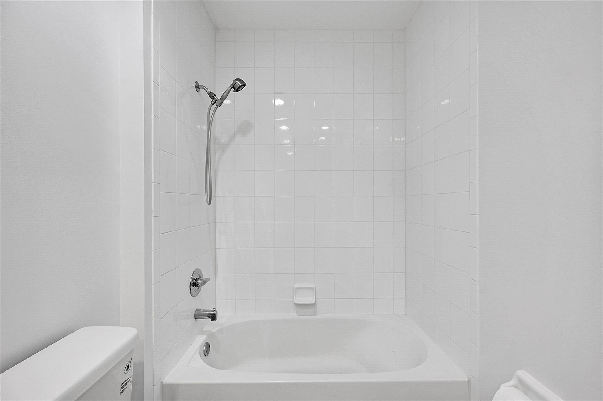 Wyndham Lakes West - Residential Lease