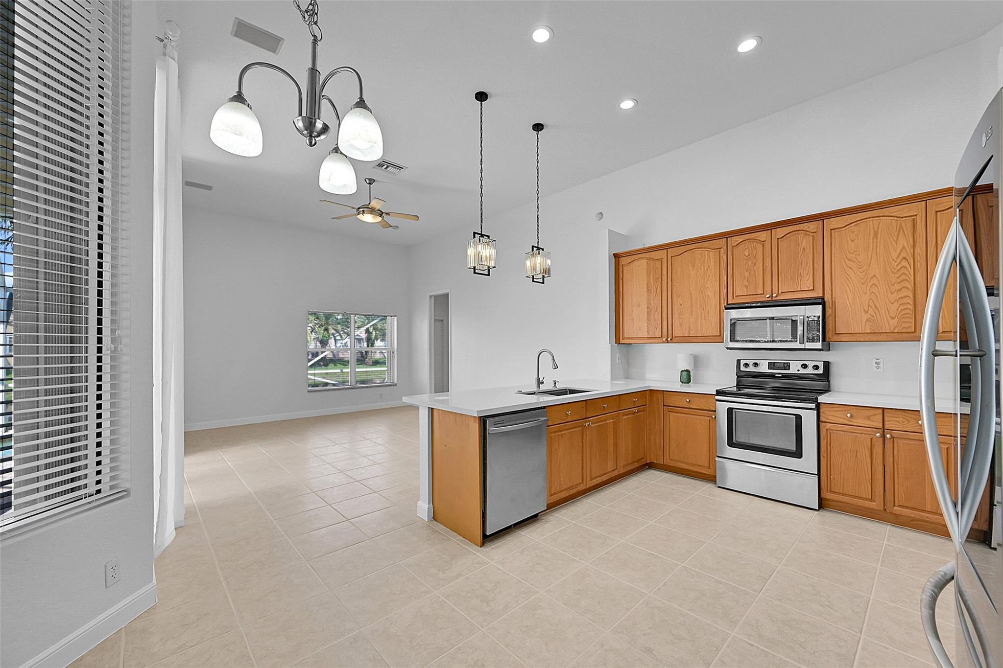 Wyndham Lakes West - Residential Lease