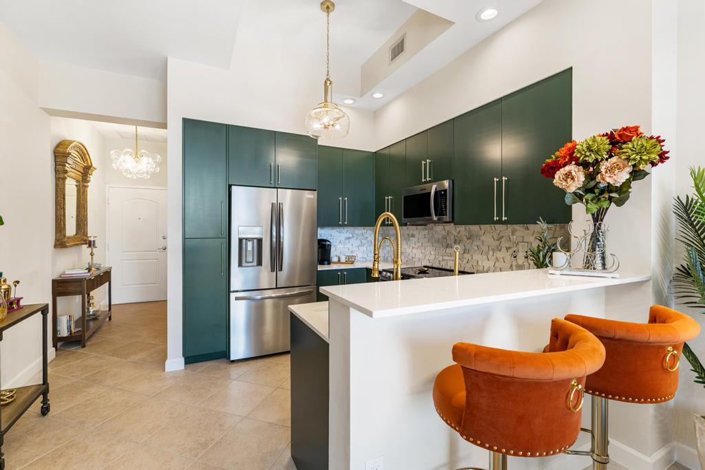 ONE CITY PLAZA CONDO - Residential Lease