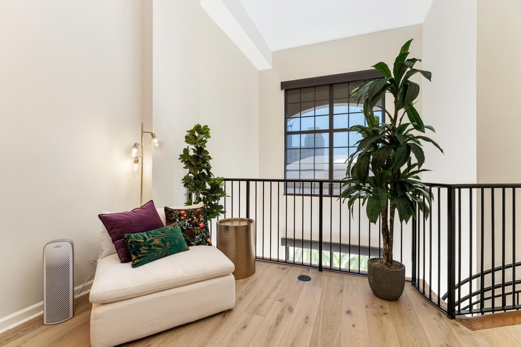 ONE CITY PLAZA CONDO - Residential Lease