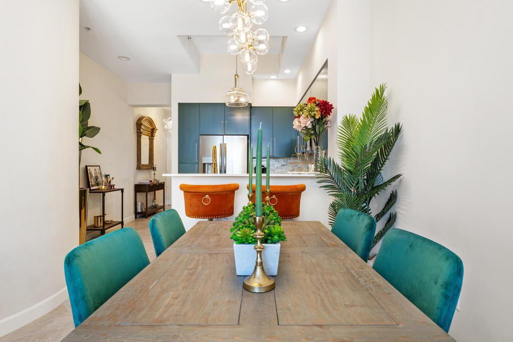 ONE CITY PLAZA CONDO - Residential Lease