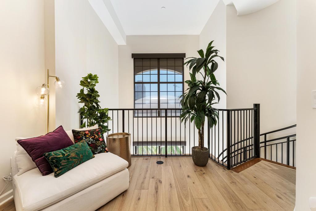 ONE CITY PLAZA CONDO - Residential Lease