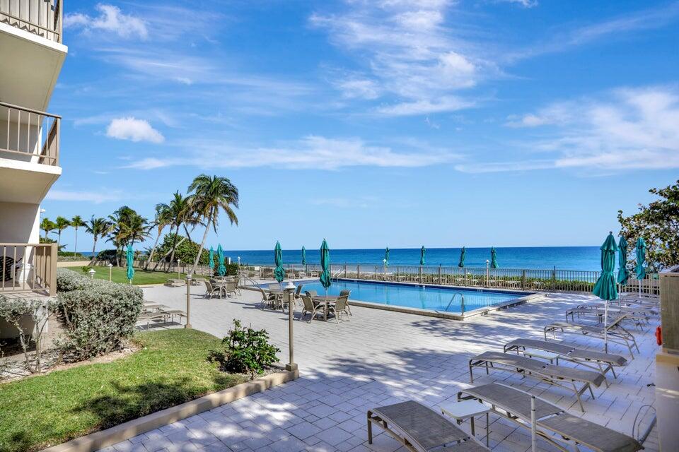 LANDMARK AT HILLSBORO - Residential