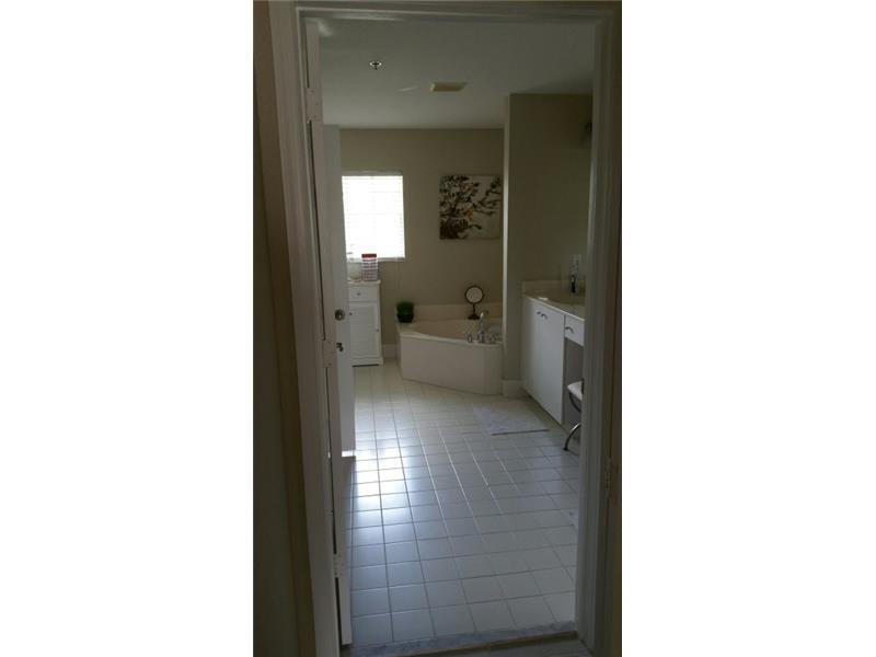 WILLOW GROVE - Residential Lease