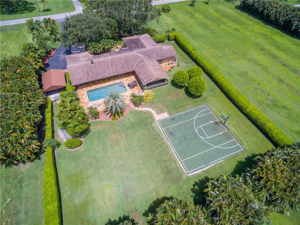 Majestic Groves - Residential