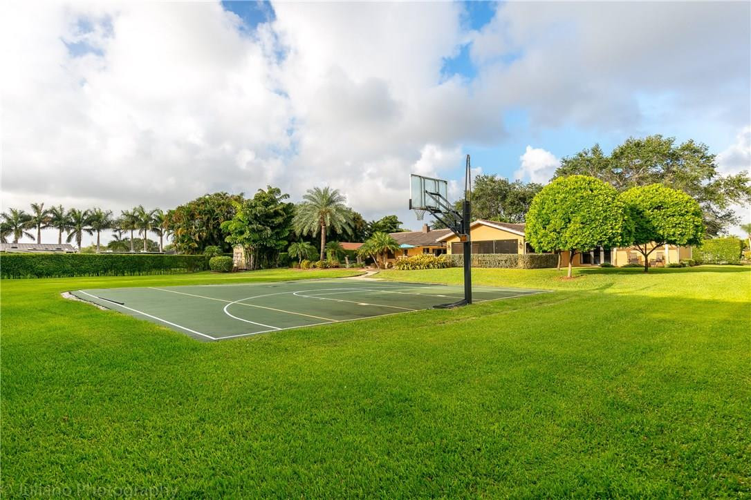 Majestic Groves - Residential