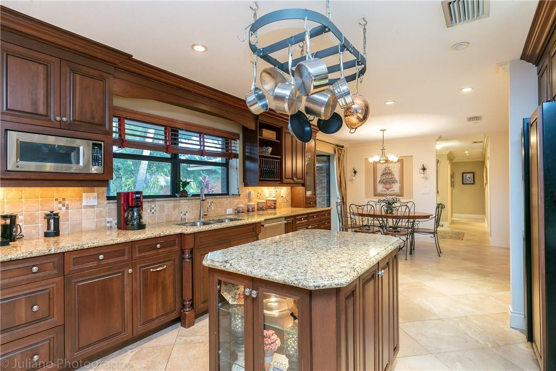 Majestic Groves - Residential
