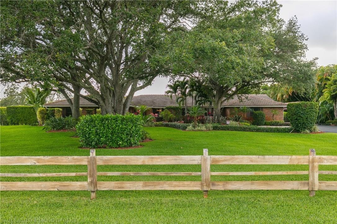 Majestic Groves - Residential