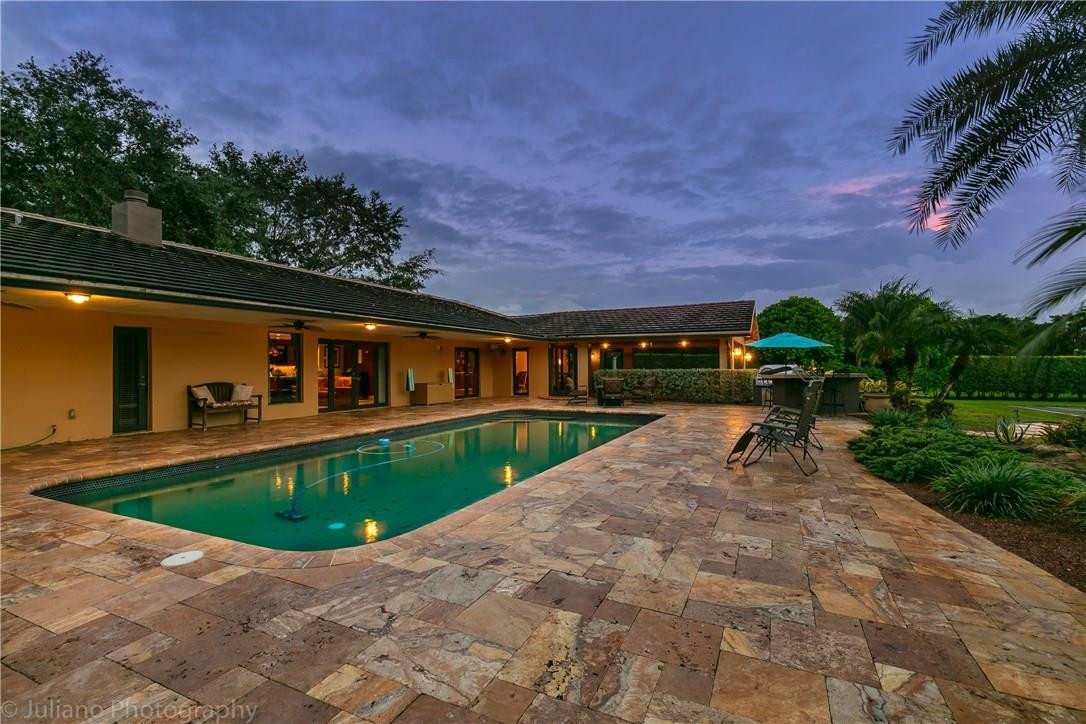 Majestic Groves - Residential