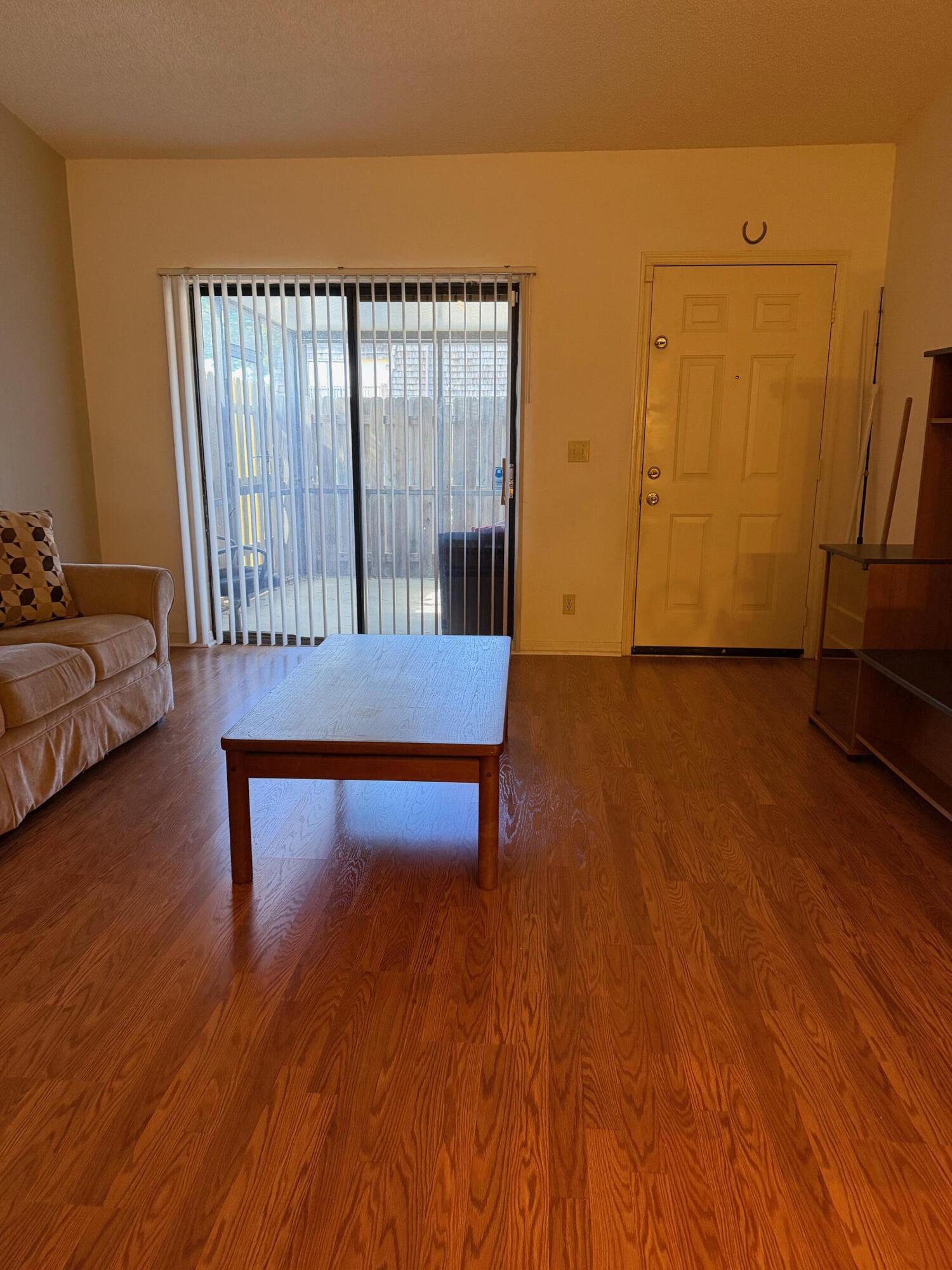 4413 Woodstock Drive A