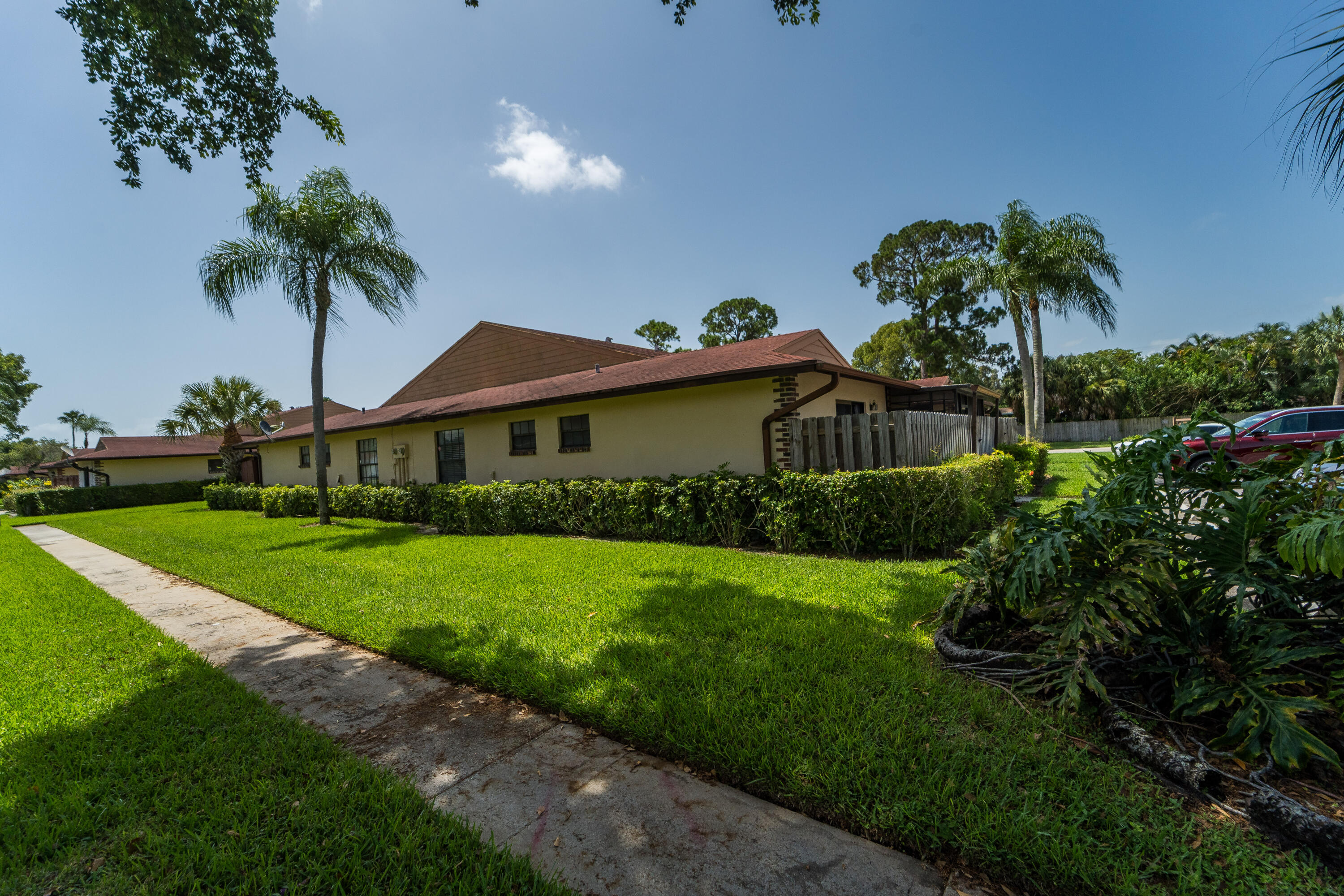 4413 Woodstock Drive A