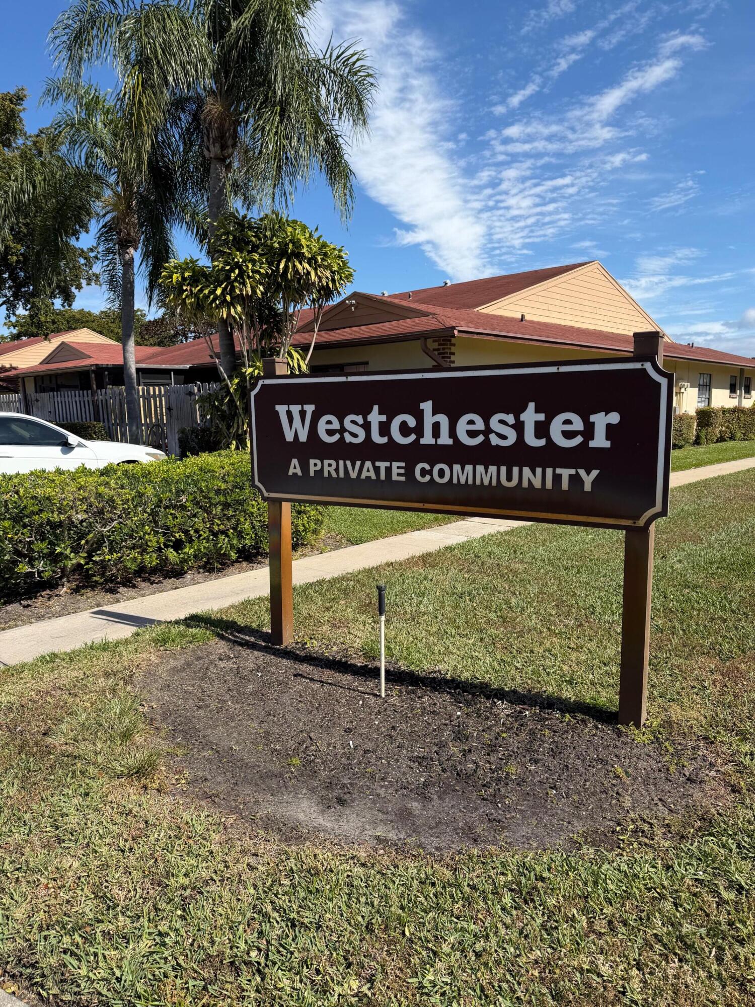 WESTCHESTER TOWNHOUSES - Residential