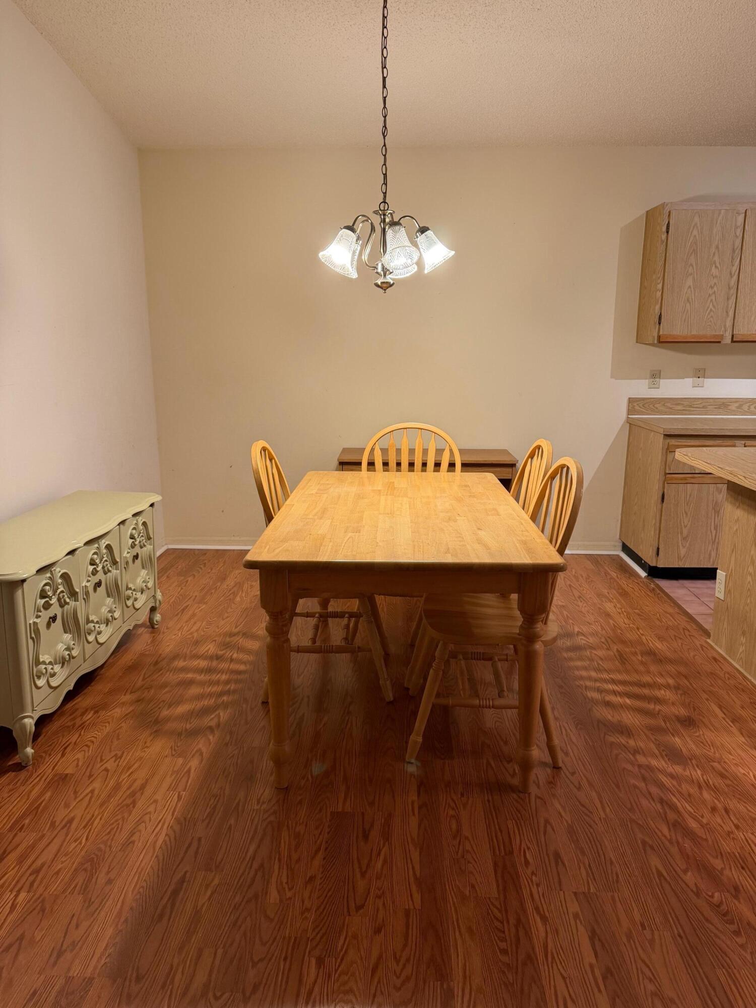 WESTCHESTER TOWNHOUSES - Residential
