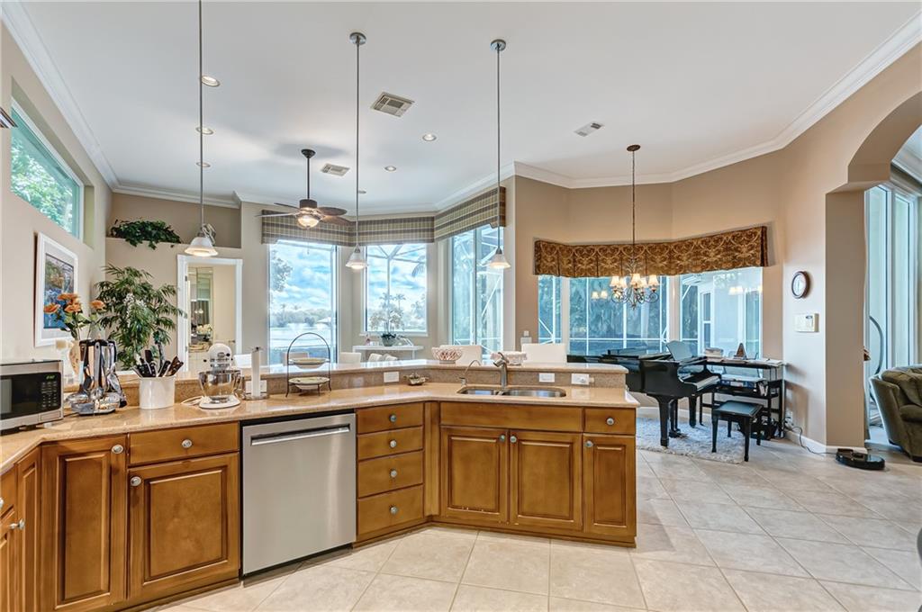 BALLENISLES COUNTRY CLUB - Residential