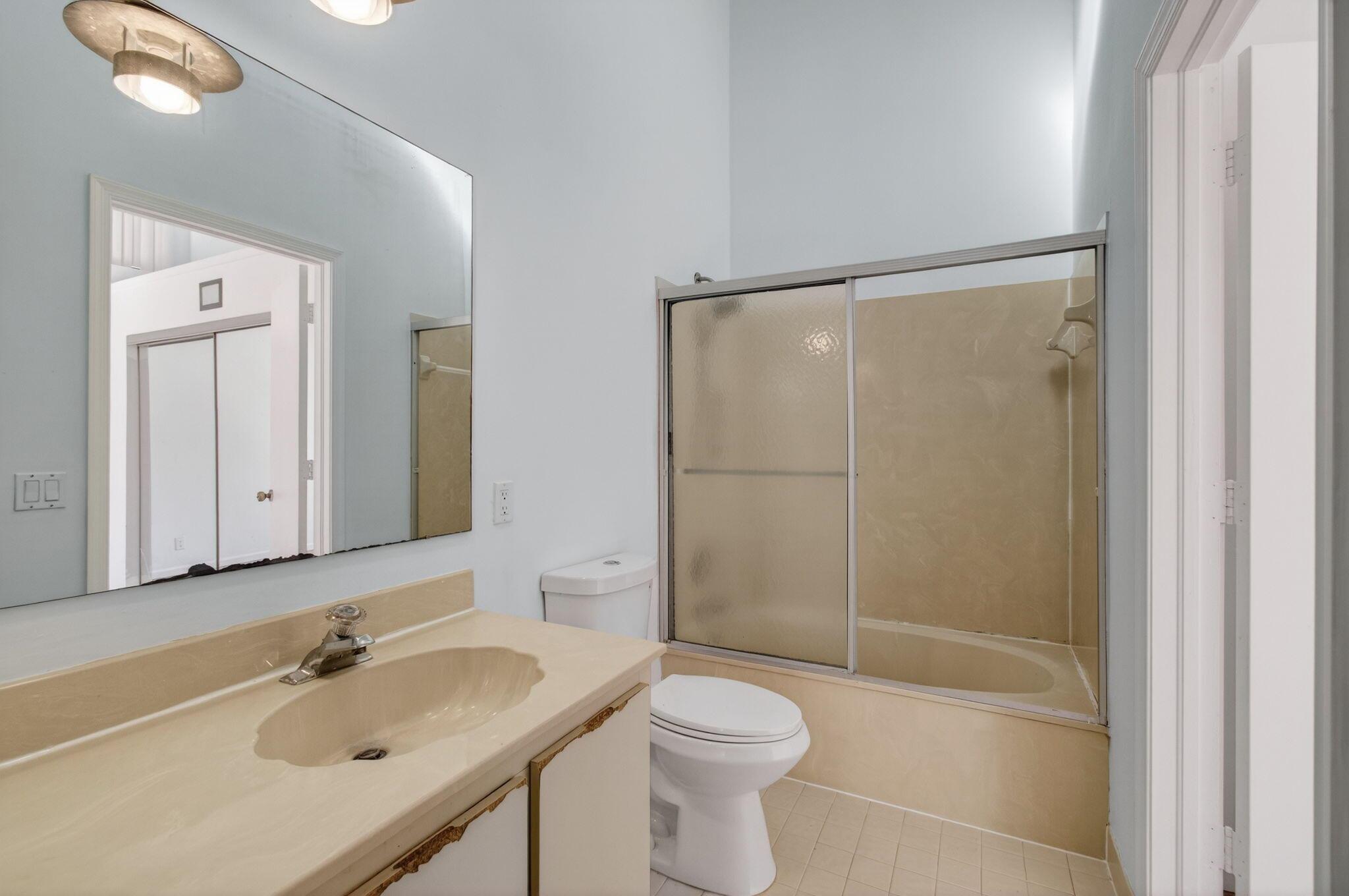 SUGAR POND MANOR OF WELLI - Residential