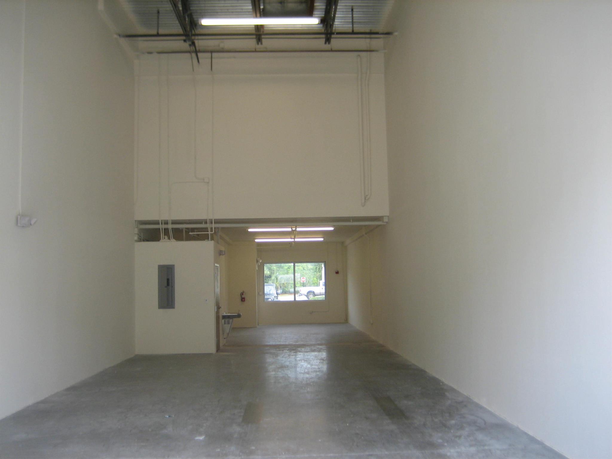 Marlin Commerce Center - Commercial Sale