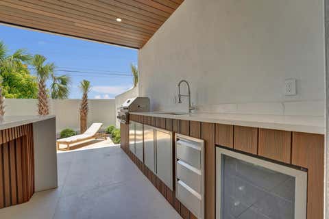 Tiny photo for 1525 NE 15TH Avenue, Fort Lauderdale, FL 33304 (MLS # B26052490)