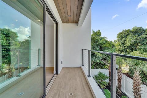 Tiny photo for 1525 NE 15TH Avenue, Fort Lauderdale, FL 33304 (MLS # B26052490)