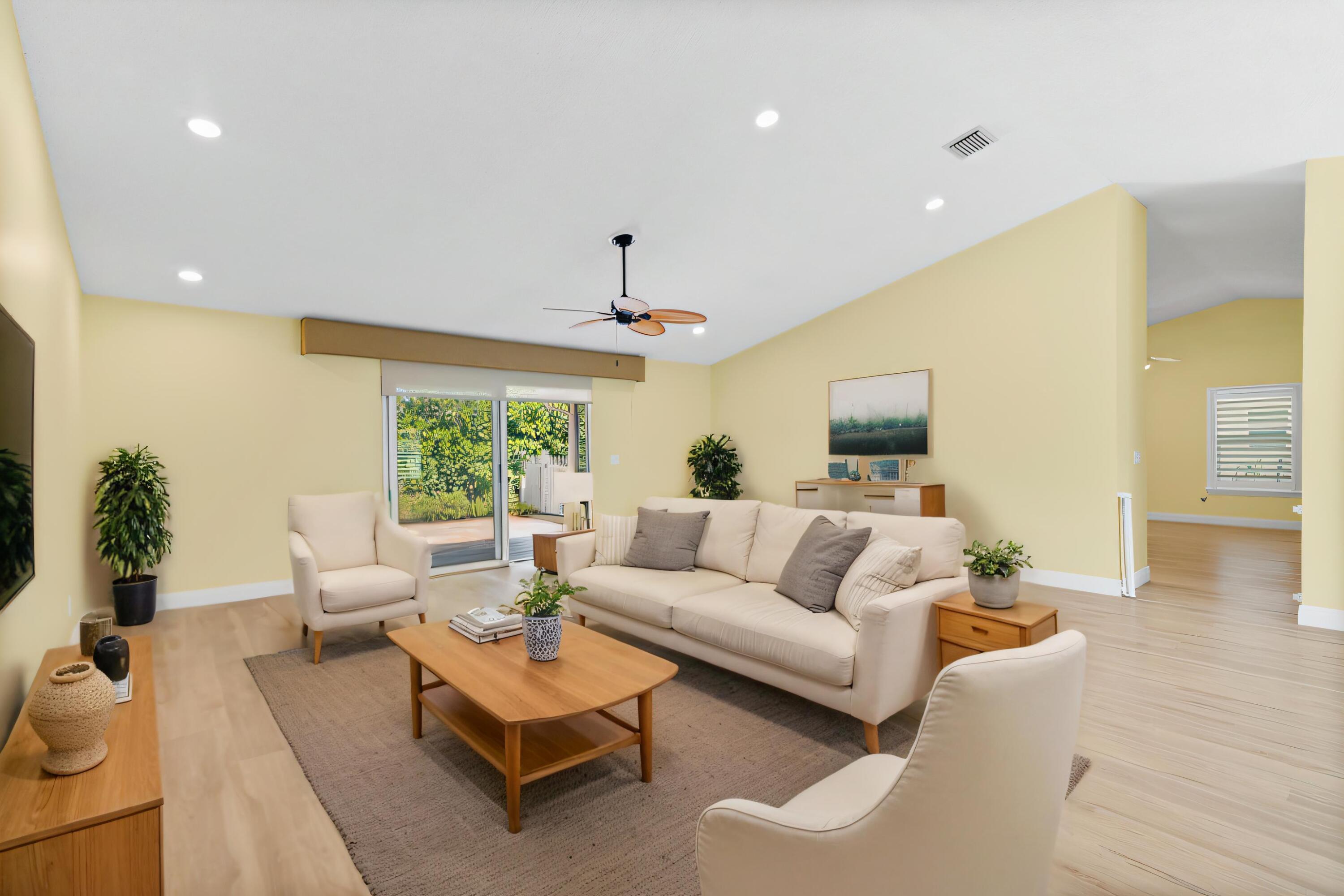 RAINBERRY ESTATES - Residential