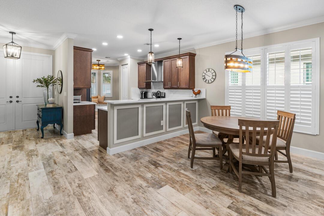 Riverland Valencia Cay - Residential