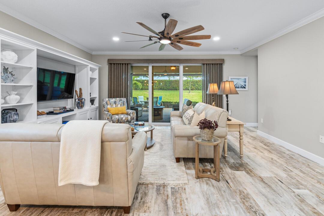 Riverland Valencia Cay - Residential