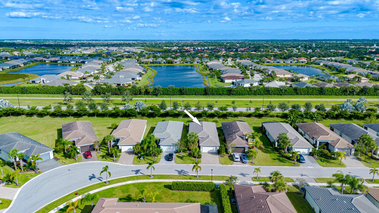 Riverland Valencia Cay - Residential