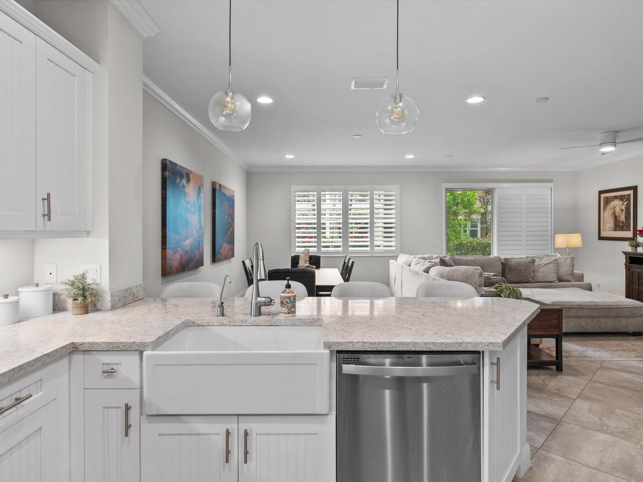 BINKS POINTE - Residential