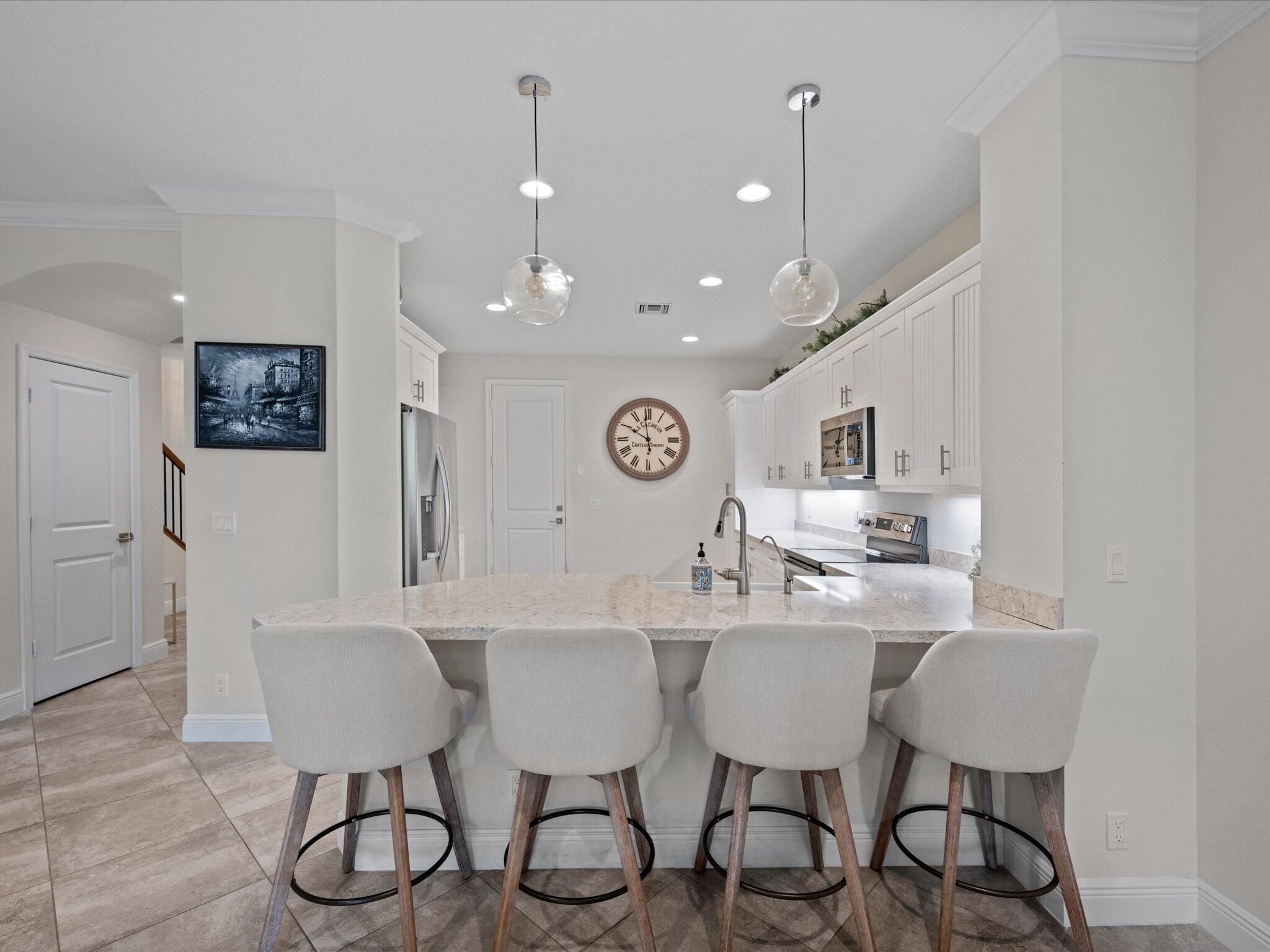 BINKS POINTE - Residential